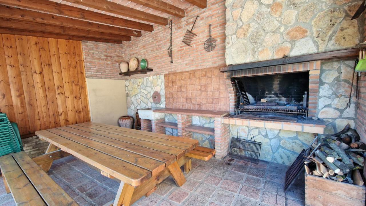 El Jardi De La Vileta - Cornudella De Montsant Buitenkant foto